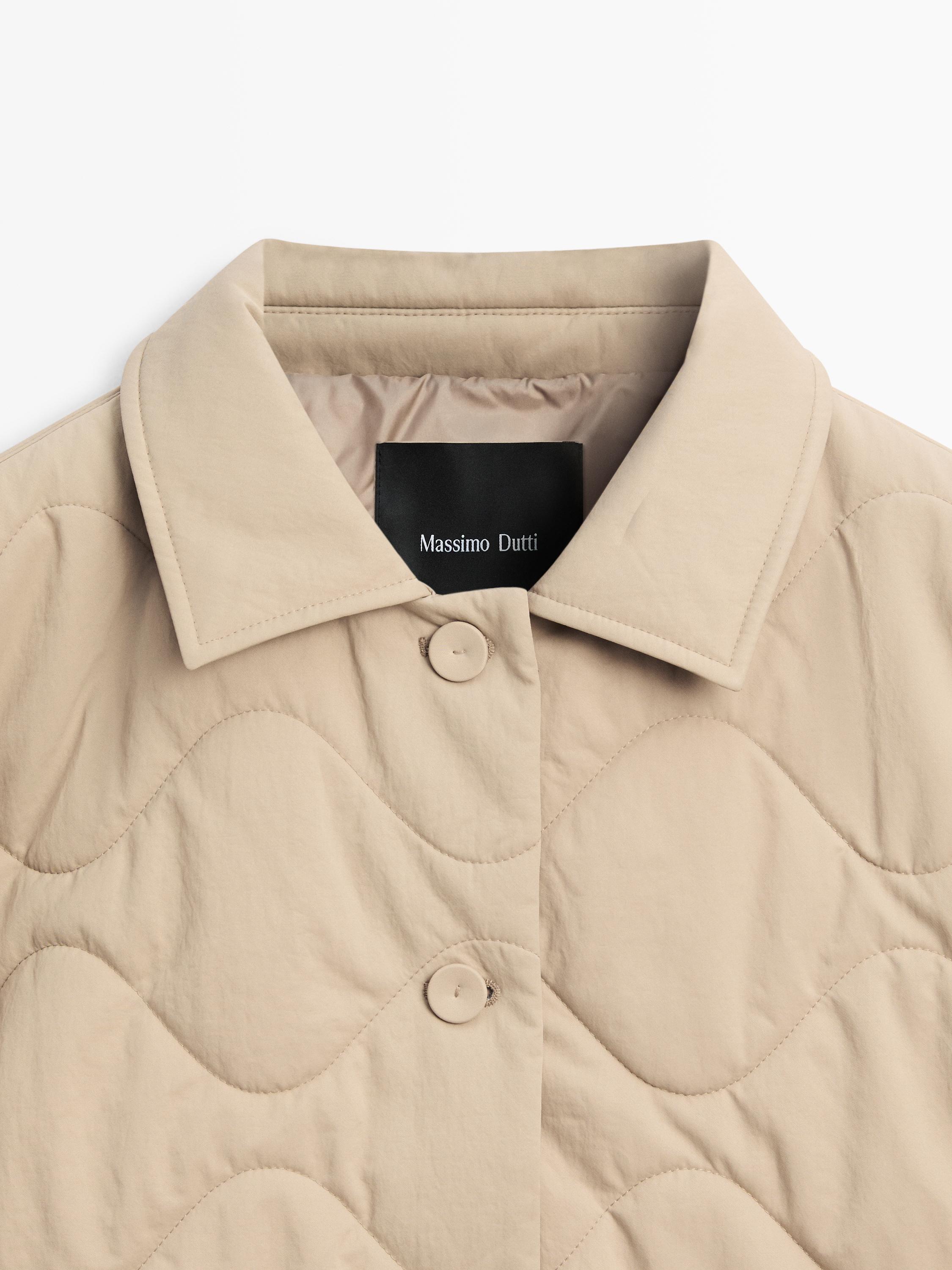 Veste avec coutures apparentes